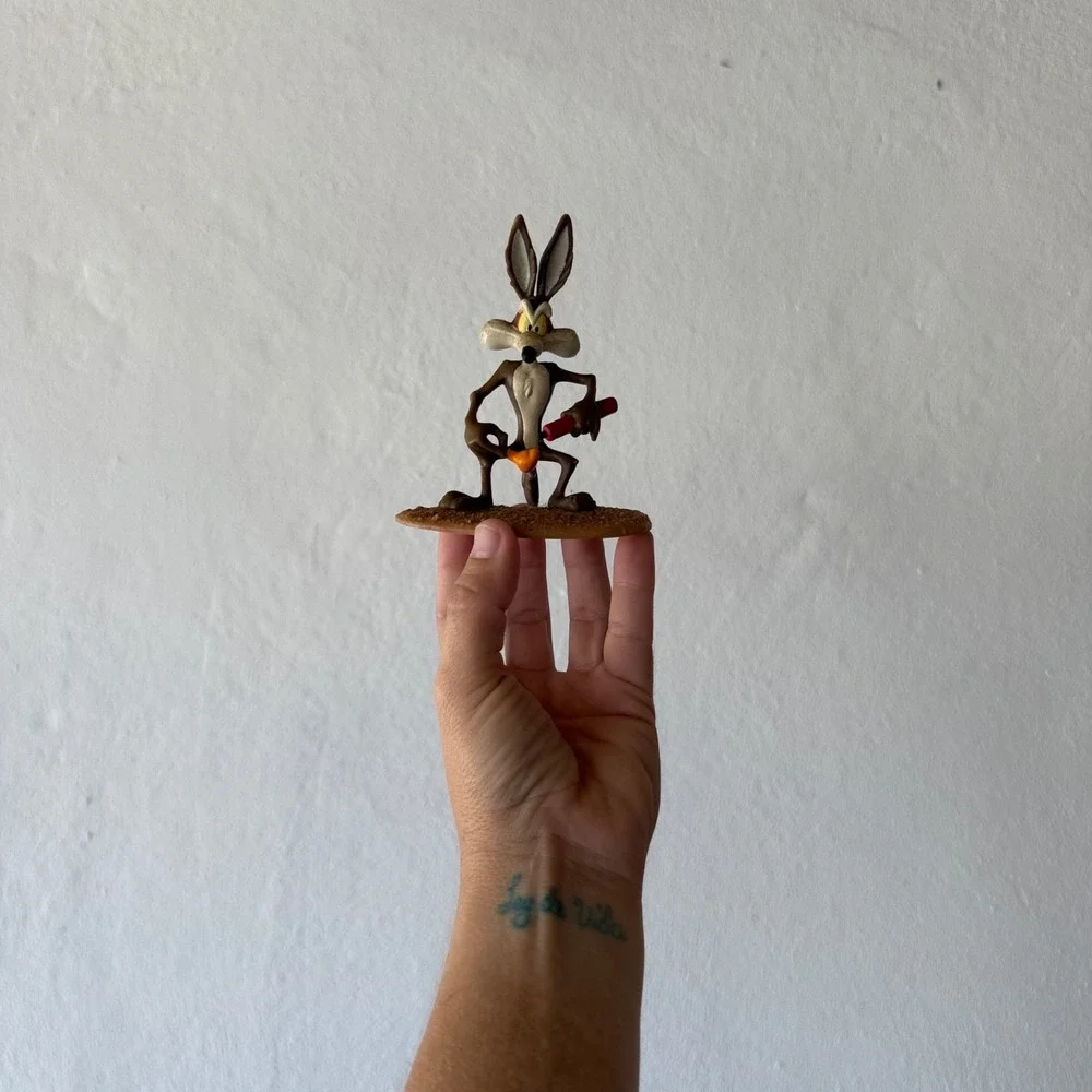 Vintage 1998 Applause Warner Bros Wile E Coyote Figure Cake Topper Looney Tunes